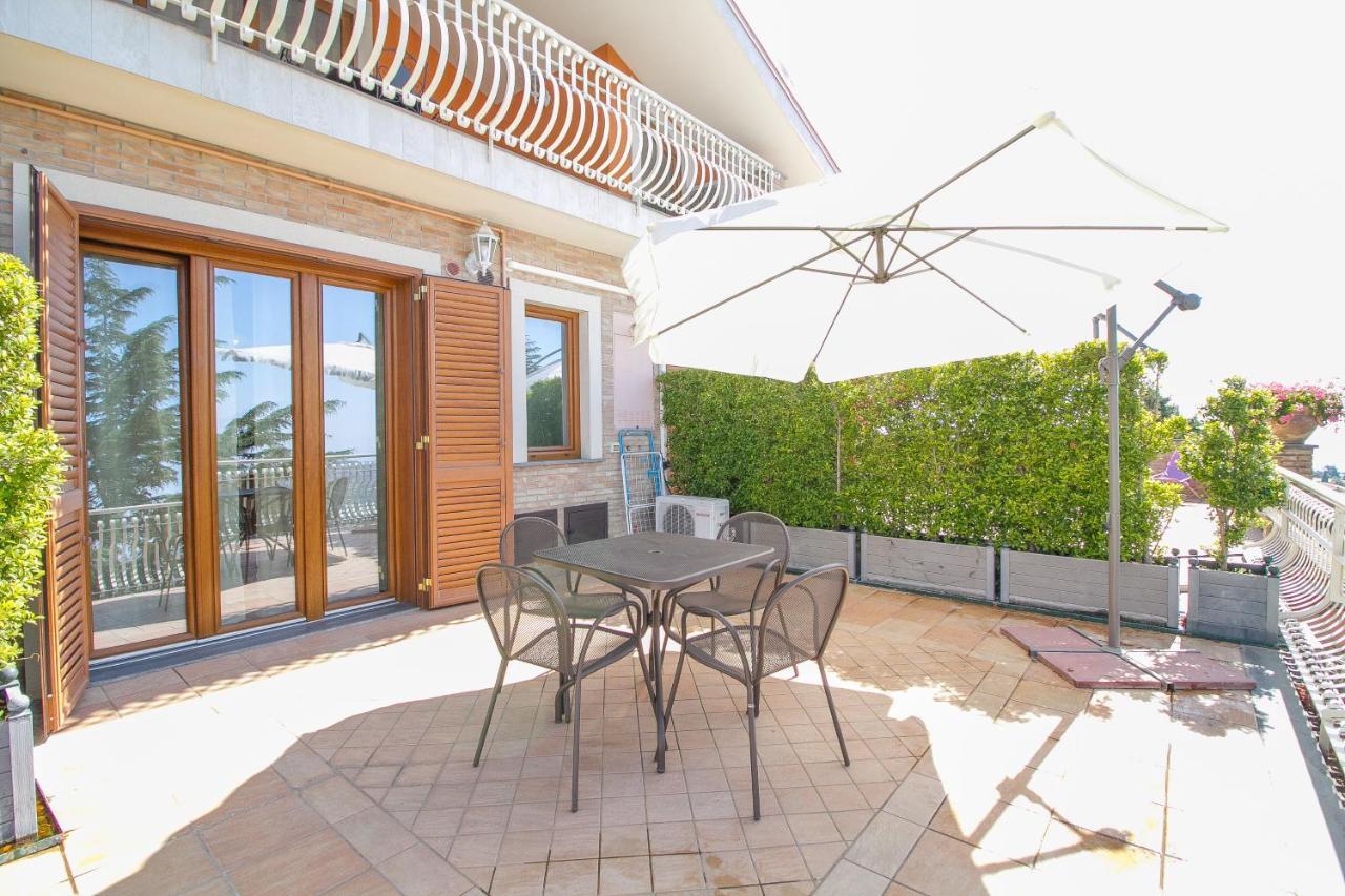 Etna Royal View Aparthotel 2*