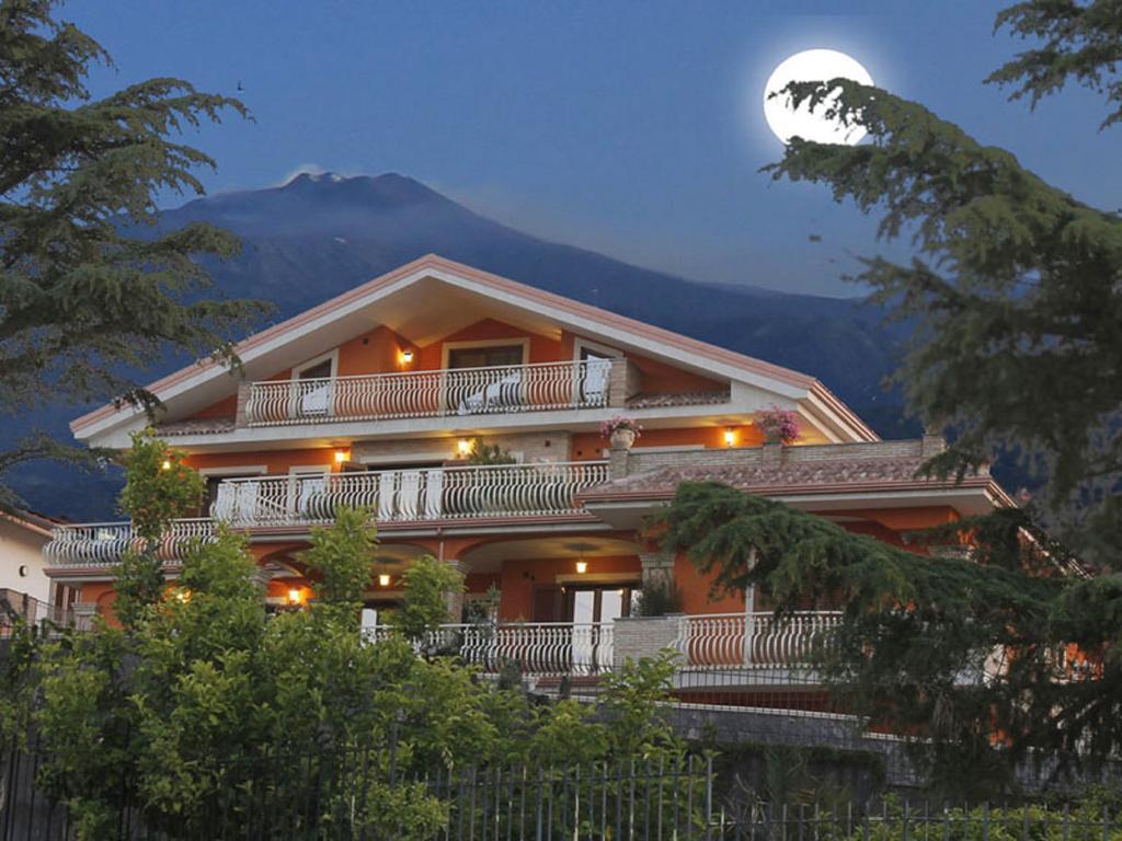 Aparthotel Etna Royal View